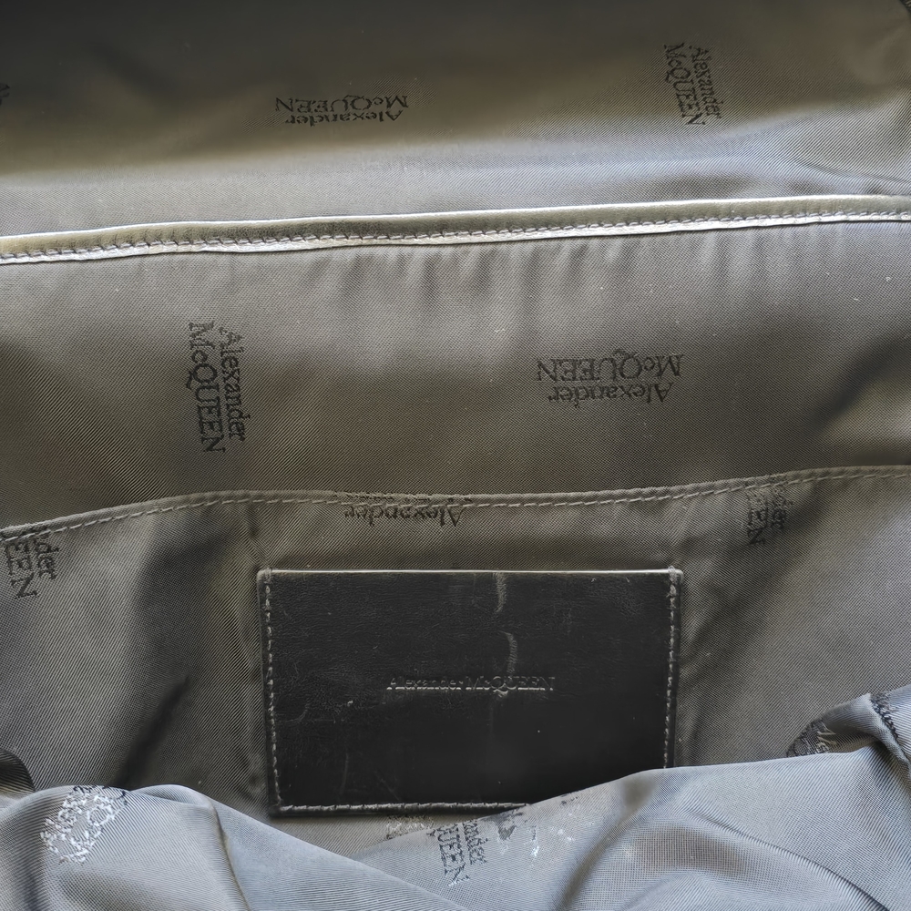 Skull Backpack - image 6